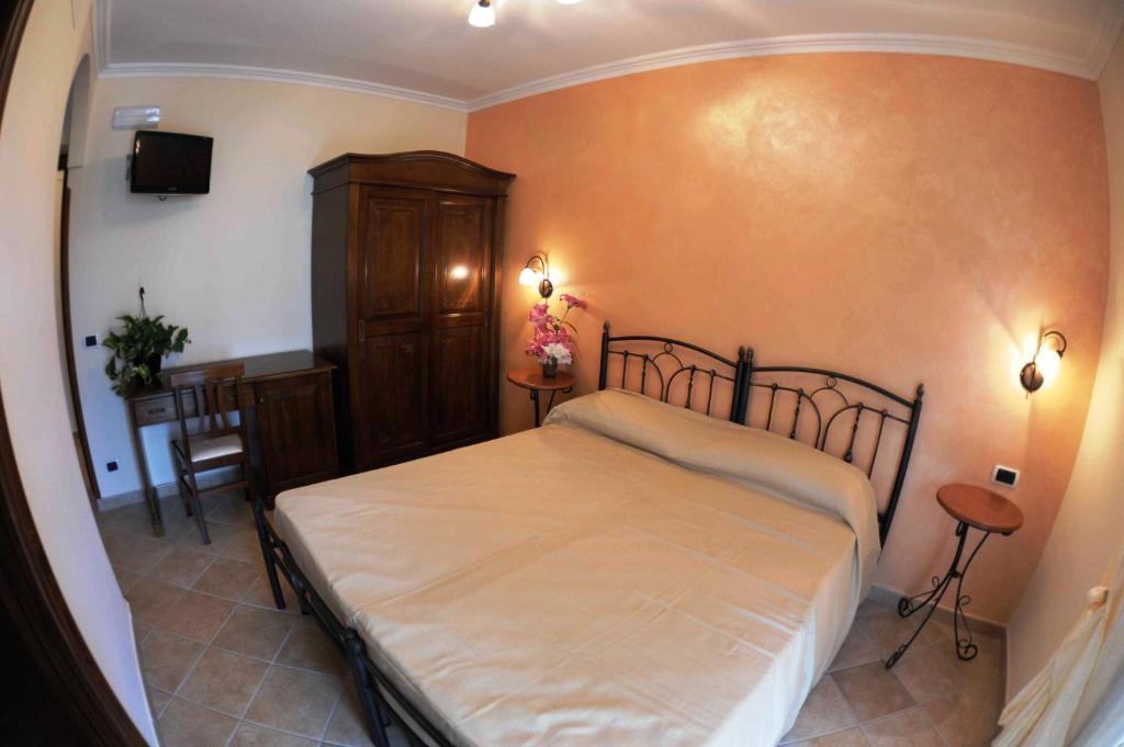 B&B Miramare อาเจโรลา ห้อง รูปภาพ