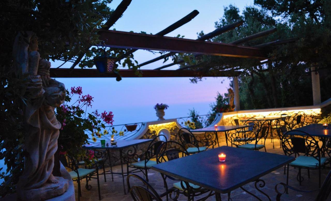 B&B Miramare อาเจโรลา ภายนอก รูปภาพ